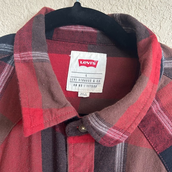 Levi’s Flannel, Men’s Large, Button Down - Picture 2 of 7